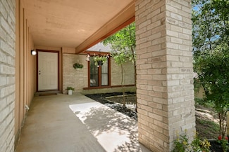 8702 Wildridge Dr, Austin, TX 78759