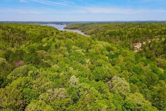 000 Ford View, Rogers, AR 72756