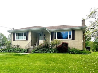 798 Hecla Rd, Mount Pleasant, PA 15666