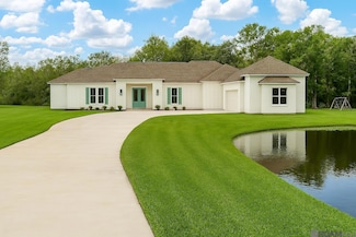 1033 W Worthey St, Gonzales, LA 70737