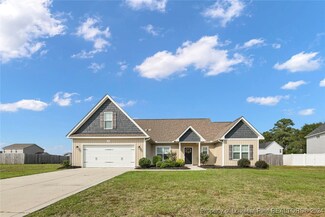 135 Tyson Carriage Ln, Autryville, NC 28318