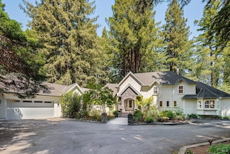 711 Furlong Rd, Sebastopol, CA 95472