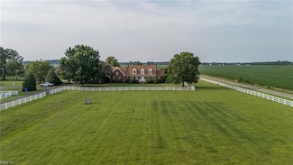 1040 Sanderson Rd, Chesapeake, VA 23322