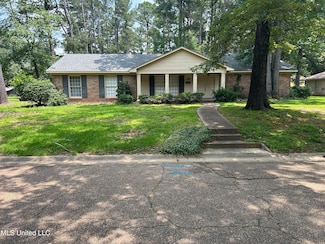 5308 Briarfield Rd, Jackson, MS 39211