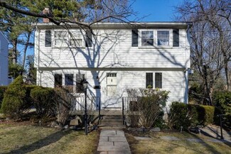 66 Loring St, Westwood, MA 02090
