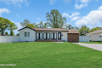 142 Locust Ave, West Long Branch, NJ 07764