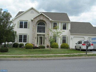 3305 Pequot Dr, Reading, PA 19608