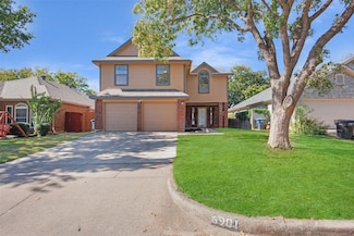 6901 Black Wing Dr, Fort Worth, TX 76137