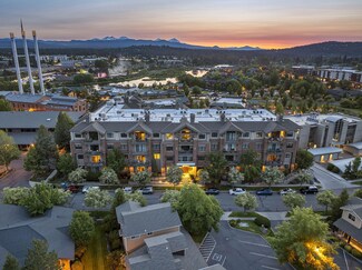 363 SW Bluff Dr Unit 208, Bend, OR 97702