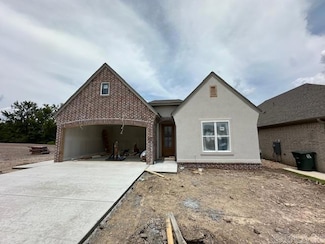 206 Edgewood Cir, Little Rock, AR 72223