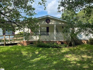 189 Wynfield Ct, Gray Court, SC 29645