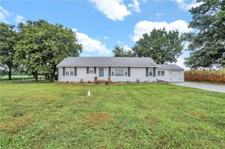 1280 W 650 N, Edinburgh, IN 46124