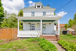 19 Third Ave, Warrensburg, NY 12885