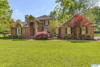 106 Lake Pointe Cir SW, Huntsville, AL 35824