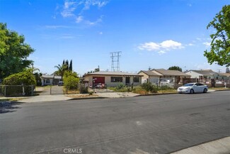 7941 Rhodes Ave, North Hollywood, CA 91605