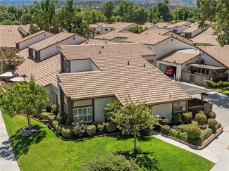 24600 Golfview Dr, Valencia, CA 91355