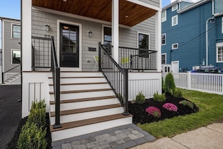 27 Dartmouth St Unit 29, Arlington, MA 02474