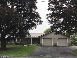 8010 Mentzer Gap Rd, Waynesboro, PA 17268