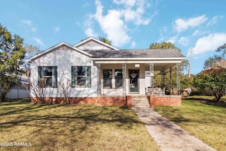 304 Dejean St, Washington, LA 70589