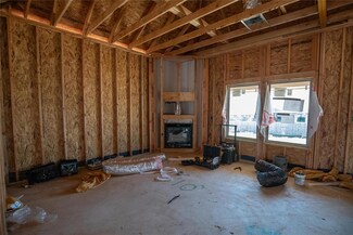 3824 Lynne Ave, Edmond, OK 73012