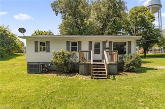 305 Short Ave, Madison, NC 27025