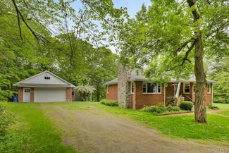 65 Hortontown Rd, Carmel, NY 10512