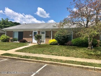11 River Ln Unit 136, Brick, NJ 08724