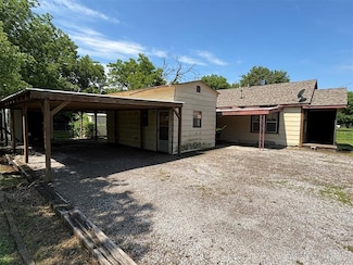 316 N Crenshaw Alley, Wayne, OK 73080