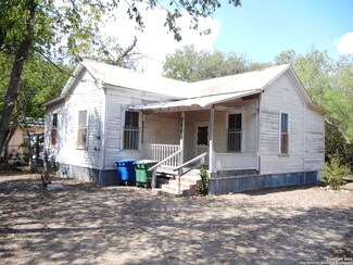 1901 Saltillo St, San Antonio, TX 78207