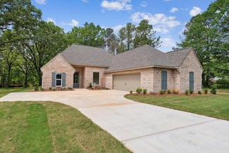 213 Walter Jones Rd, Mendenhall, MS 39114