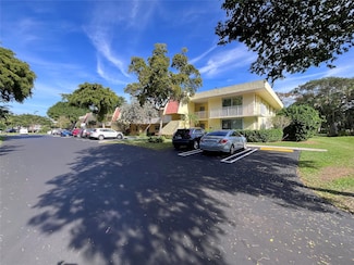 500 Oaks Ln Unit 208, Pompano Beach, FL 33069