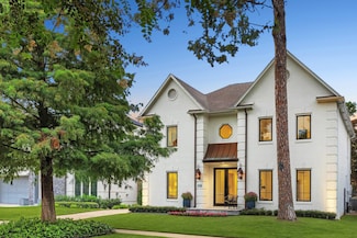 3774 Nottingham St, Houston, TX 77005
