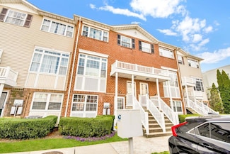 109 Neptune Ln Unit 5, Bronx, NY 10473