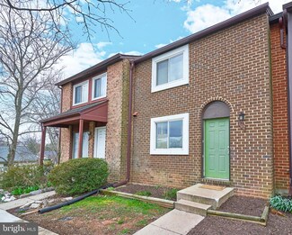 102 Giles Place, Sterling, VA 20164