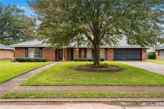 608 Ridgewood Blvd, Alexandria, LA 71303