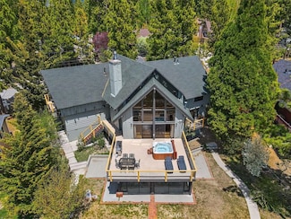 112 N Eagle Dr, Big Bear, CA 92315