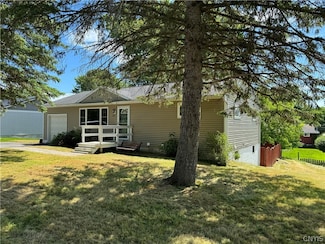 1317 Holcomb St, Watertown, NY 13601