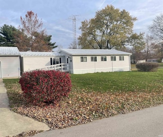 206 E 7th St, West Lebanon, IN 47991