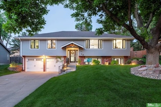 1207 N 122nd St, Omaha, NE 68154