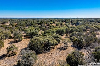 285 Big Buck Cir, Mountain Home, TX 78058
