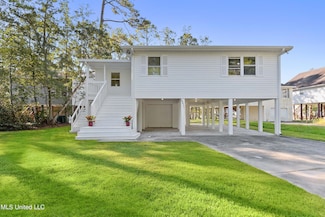 6071 Comanche St, Kiln, MS 39556