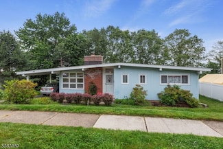 58 White Birch Dr, Rockaway, NJ 07866