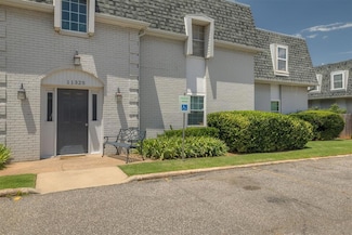 11325 N May Ave Unit D, Oklahoma City, OK 73120
