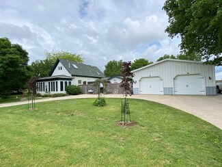 15047 E 1400 North Rd, Pontiac, IL 61764