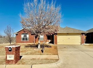 8221 Greer Way, Oklahoma City, OK 73132