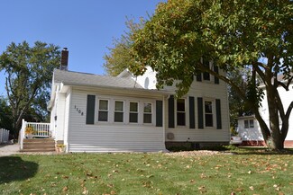 1108 S Park St, Streator, IL 61364