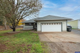 1417 47th Ave, Sweet Home, OR 97386