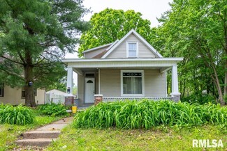 631 Vine St, Peoria, IL 61603