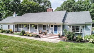 259 Grove Rd, Rye, NH 03870