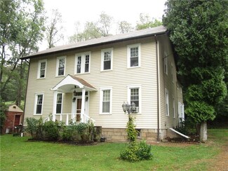 911 Saxonburg Blvd, Saxonburg, PA 16056